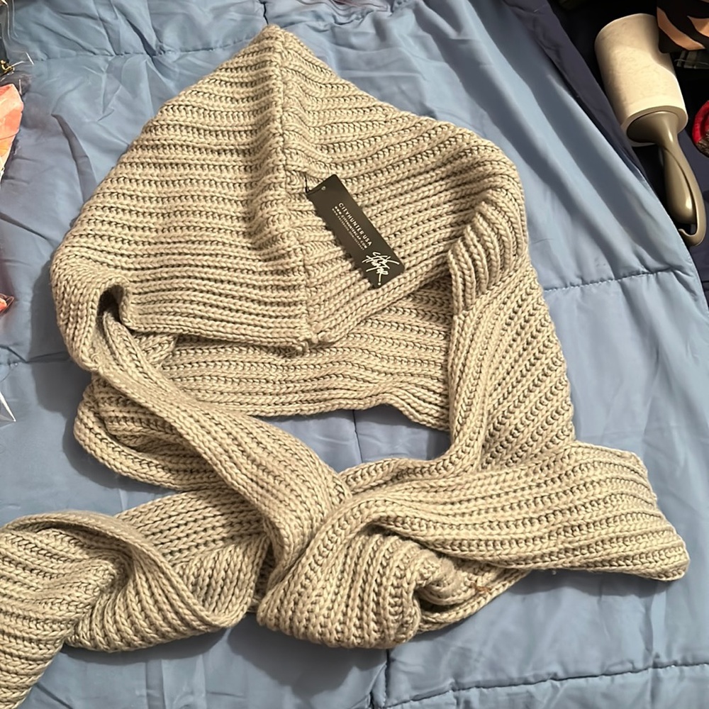 Hood/scarf crochet wrap
